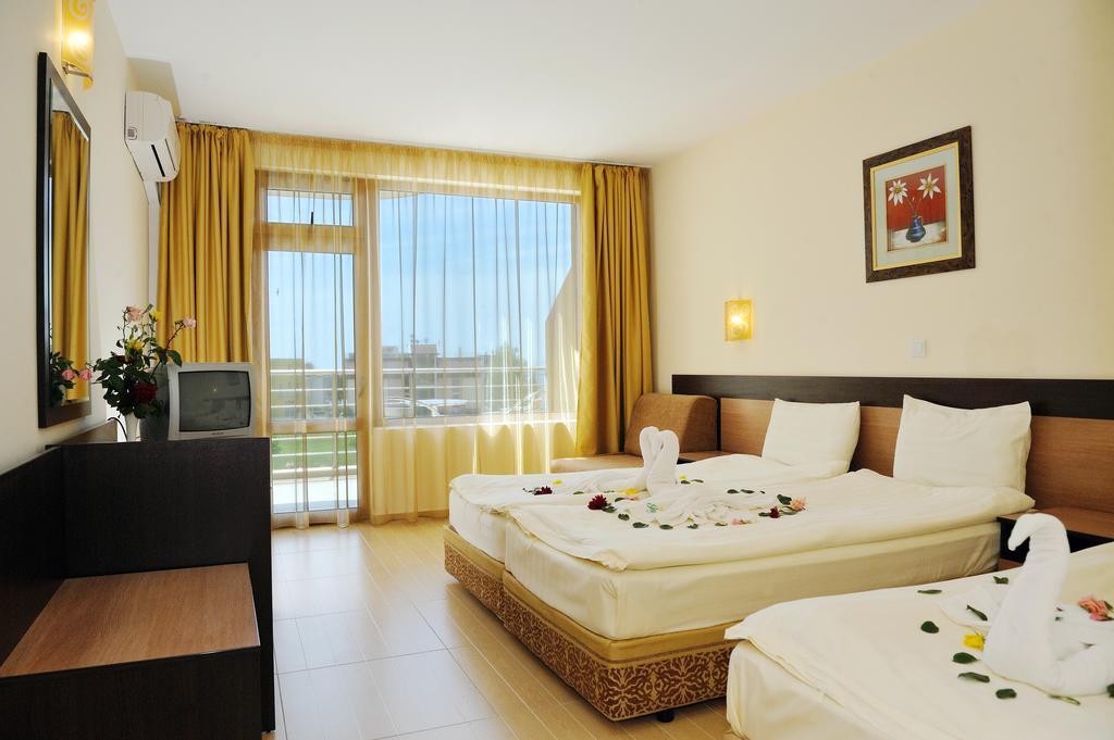 נסבר Hotel Iris חדר תמונה