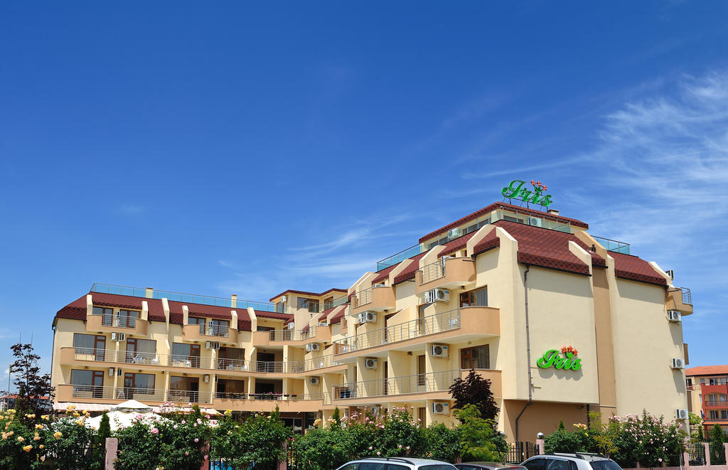 נסבר Hotel Iris מראה חיצוני תמונה