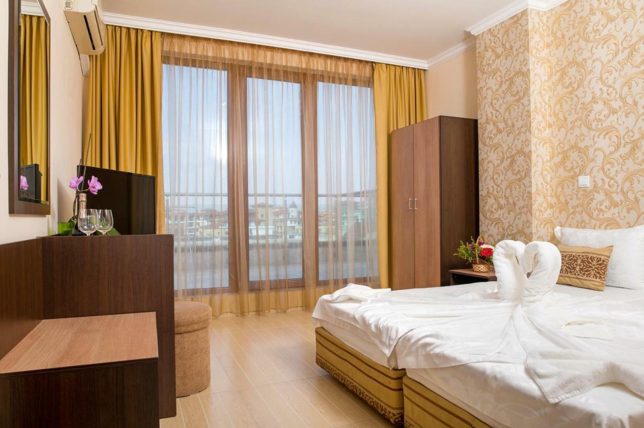נסבר Hotel Iris מראה חיצוני תמונה